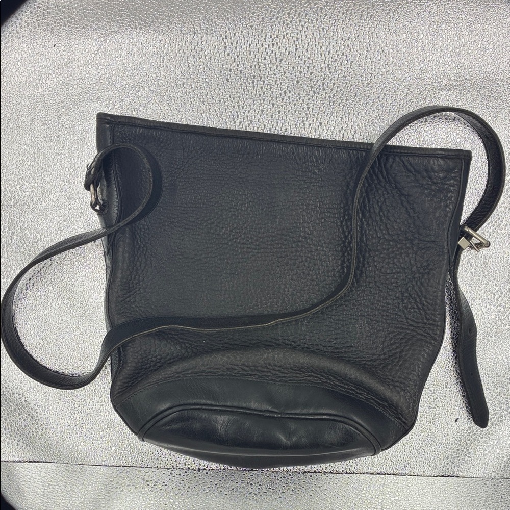 Vintage Roots Black Leather Shoulder Bag